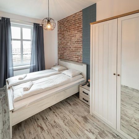אופולה Around The World Vision Apartment - Centrum מראה חיצוני תמונה